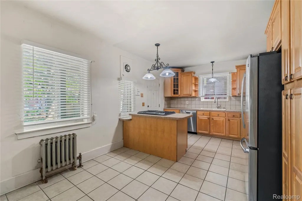 16614 Edinborough Road Detroit City MI 48219