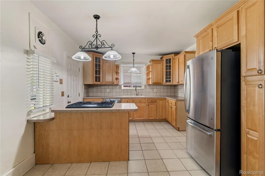 16614 Edinborough Road Detroit City MI 48219
