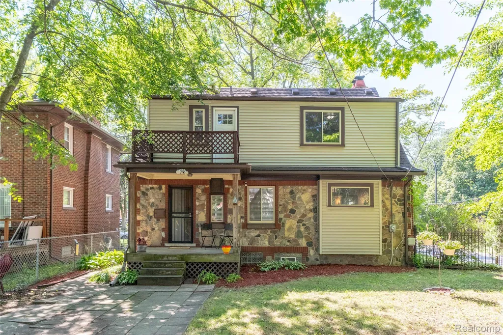 16614 Edinborough Road Detroit City MI 48219