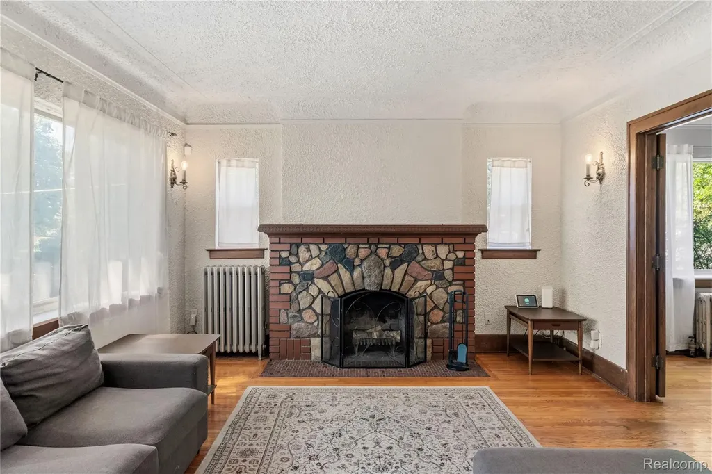 16614 Edinborough Road Detroit City MI 48219