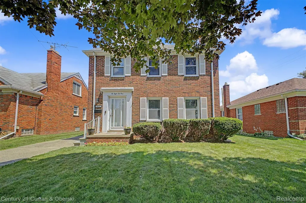 6821 Kolb Avenue Allen Park City MI 48101