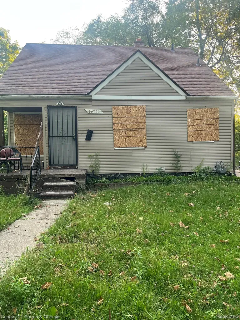 19711 Bentler Street Detroit City MI 48219