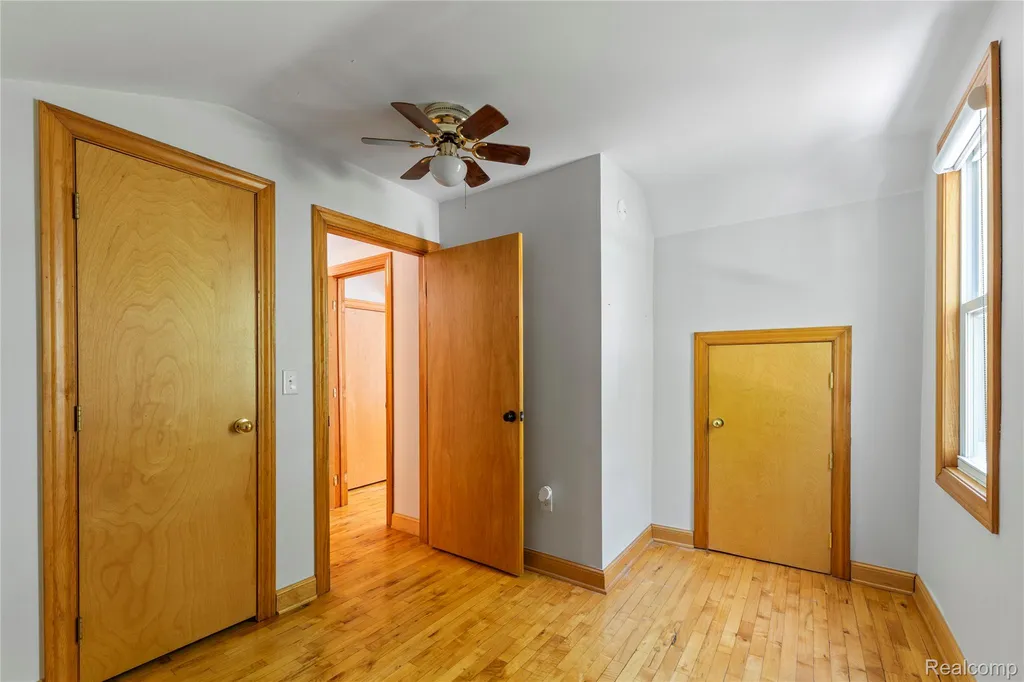 1421 Camden Street Ferndale City MI 48220