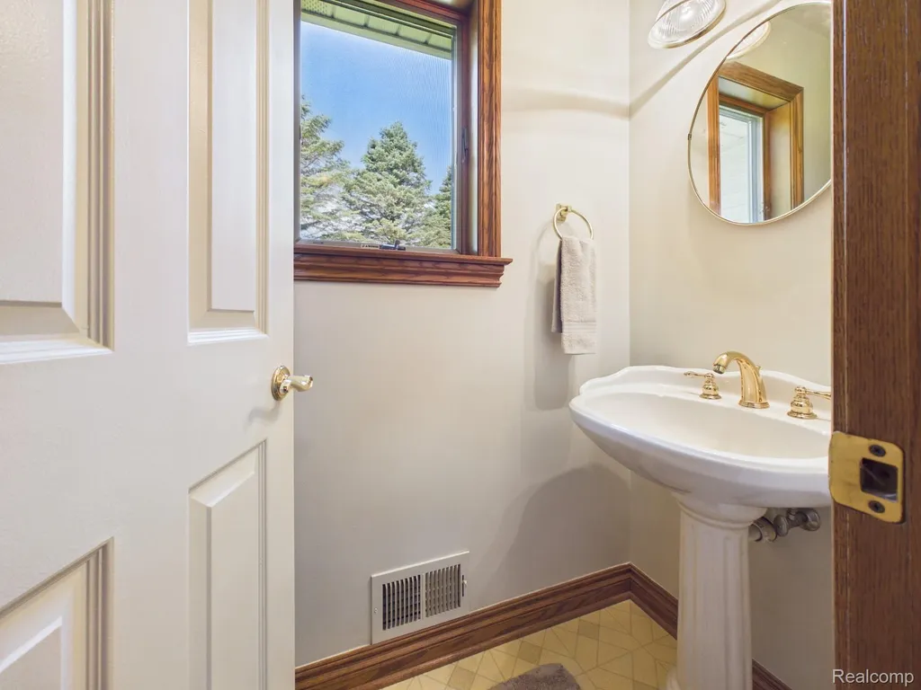 4133 Creeks Edge Drive Metamora Township MI 48455