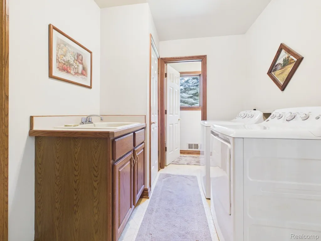 4133 Creeks Edge Drive Metamora Township MI 48455