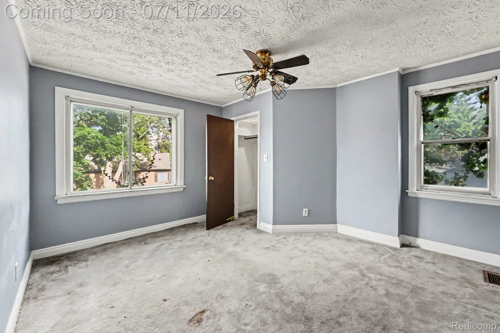 150 Ontario Road Pontiac City MI 48341