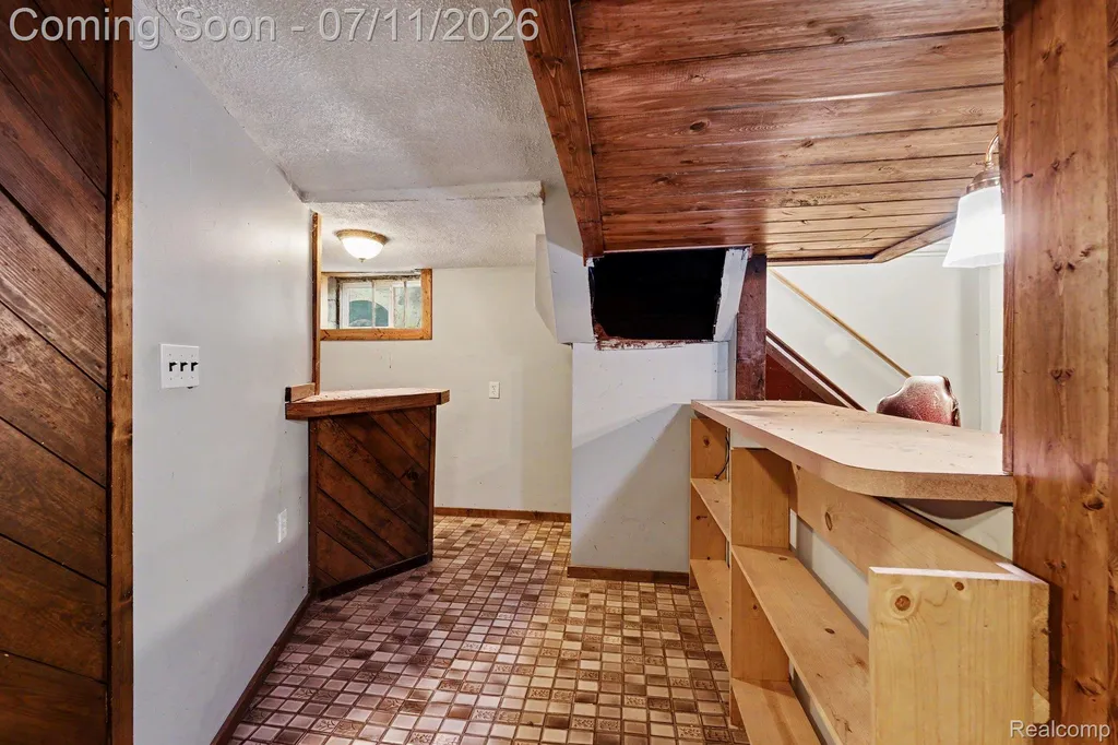 150 Ontario Road Pontiac City MI 48341