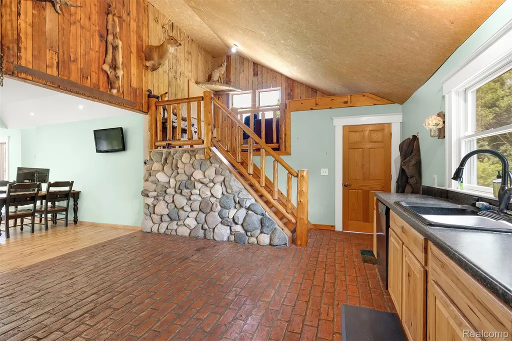 27901 Brandes Road Flat Rock City MI 48134