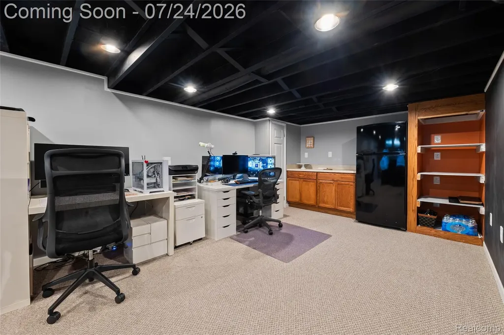 14629 Newburgh Road Wayne City MI 48154