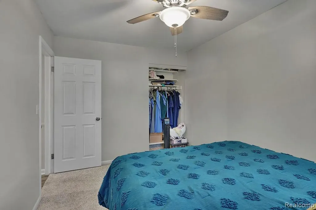 615 Lincoln Street Lapeer City MI 48446