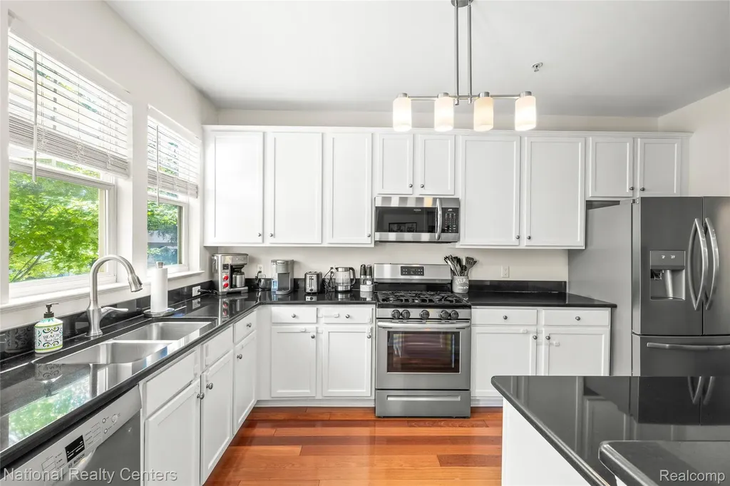 305 Red Ryder Drive Plymouth City MI 48170