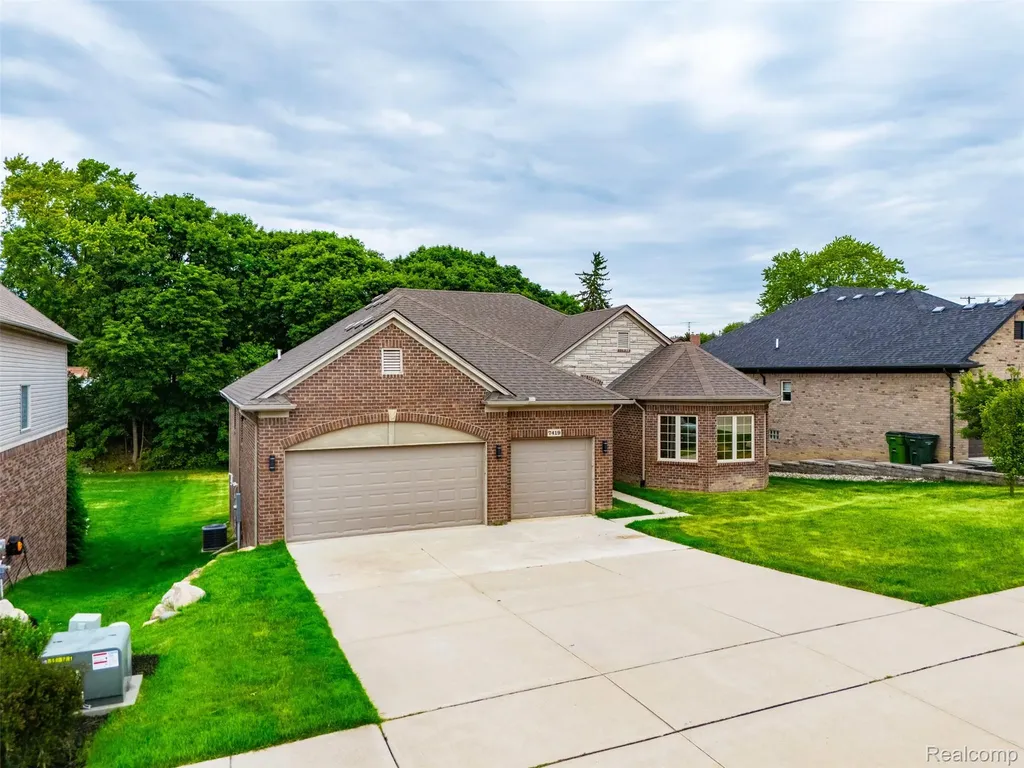 7419 Park Terrace Lane Shelby Charter Township MI 48317