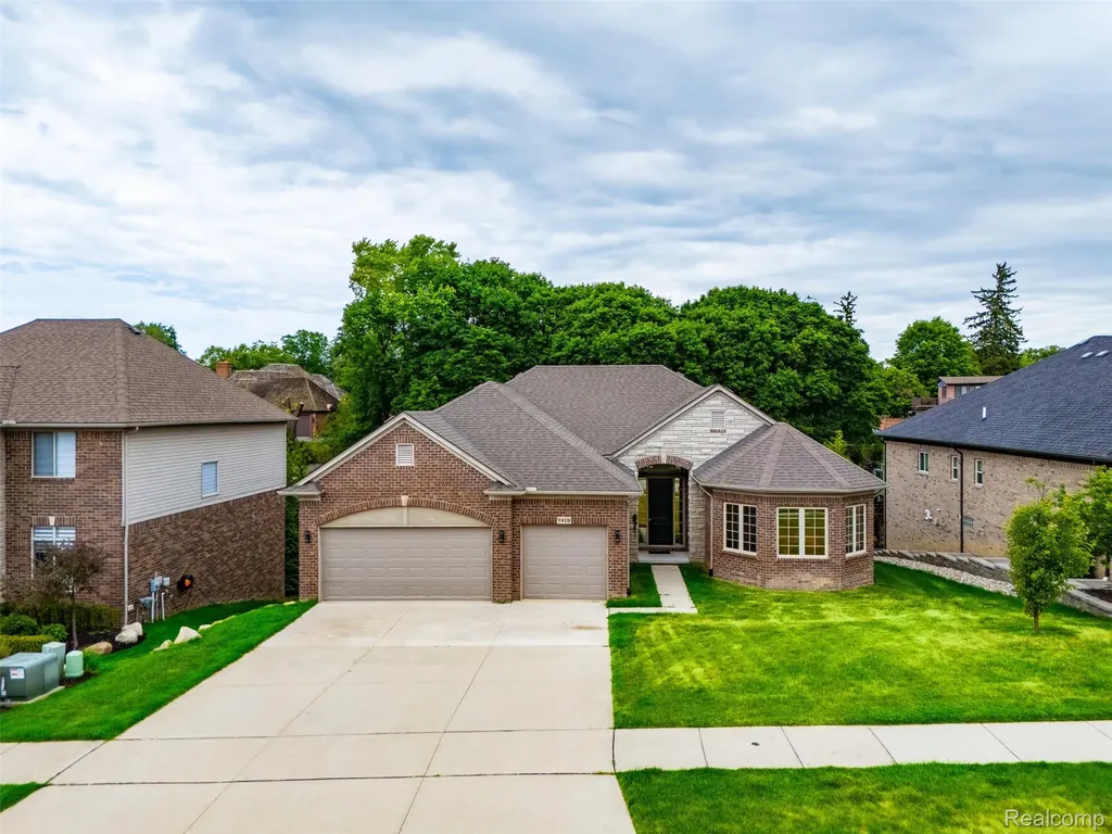 7419 Park Terrace Lane Shelby Charter Township MI 48317