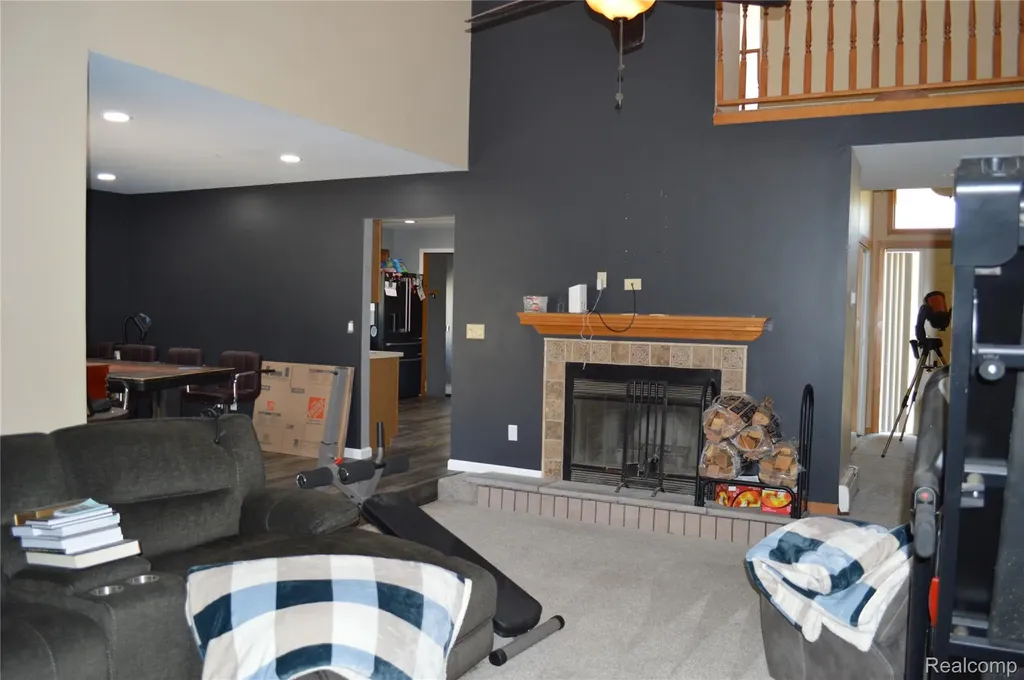 10055 Walnut Hill Drive Springfield Charter Township MI 48350
