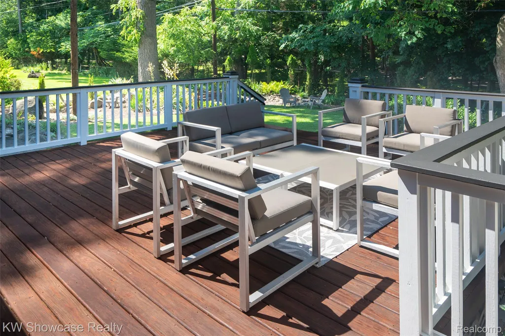 7000 Pebblecreek Road West Bloomfield Charter Township MI 48322