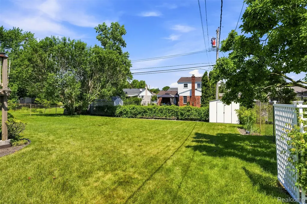 4731 Pare Lane Trenton City MI 48183