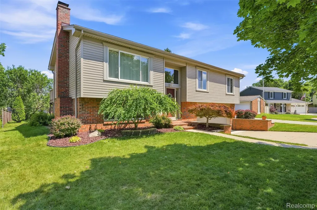 4731 Pare Lane Trenton City MI 48183