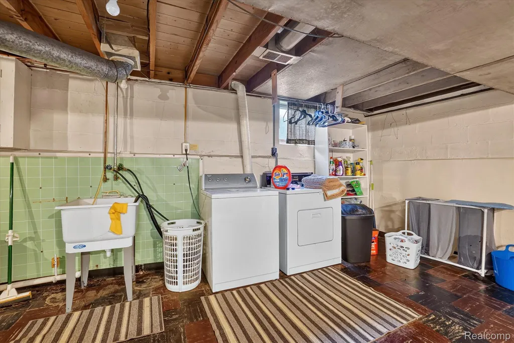 500 E Vienna Street Clio City MI 48420