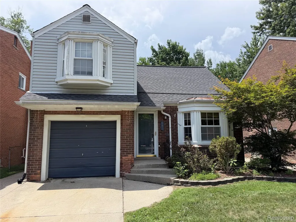 643 N Rosevere Avenue Dearborn City MI 48128