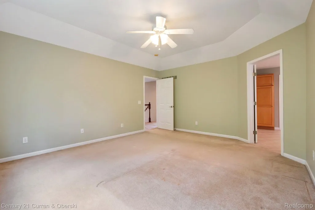 27852 Larson Lane Farmington Hills City MI 48331