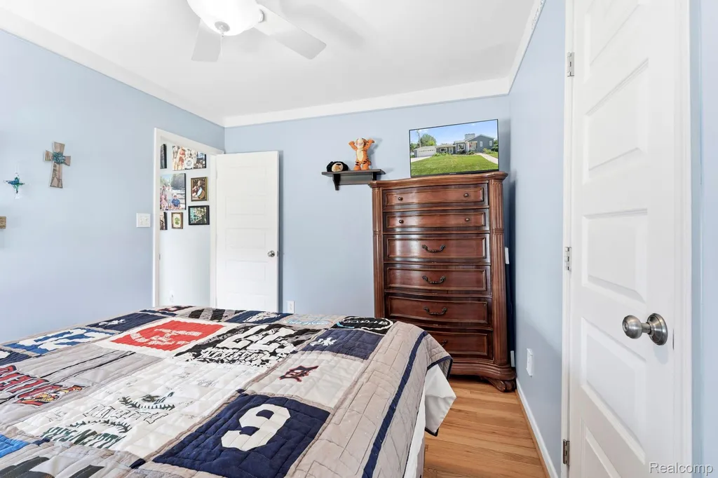 6735 Balfour Avenue Allen Park City MI 48101