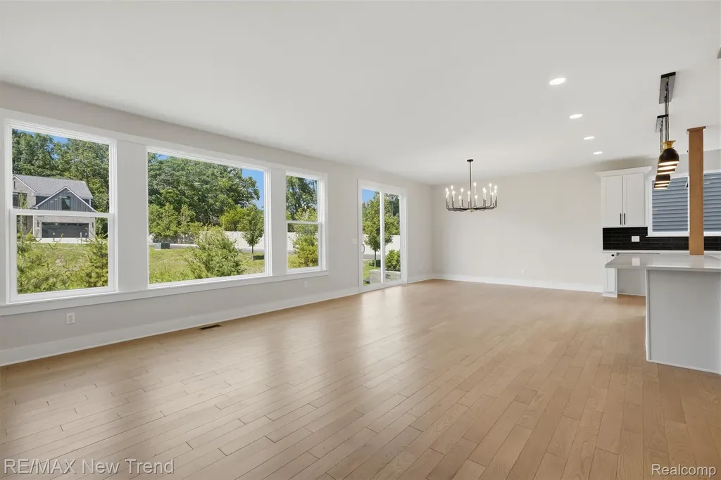 203 Mountain View Lane Milford Village MI 48381