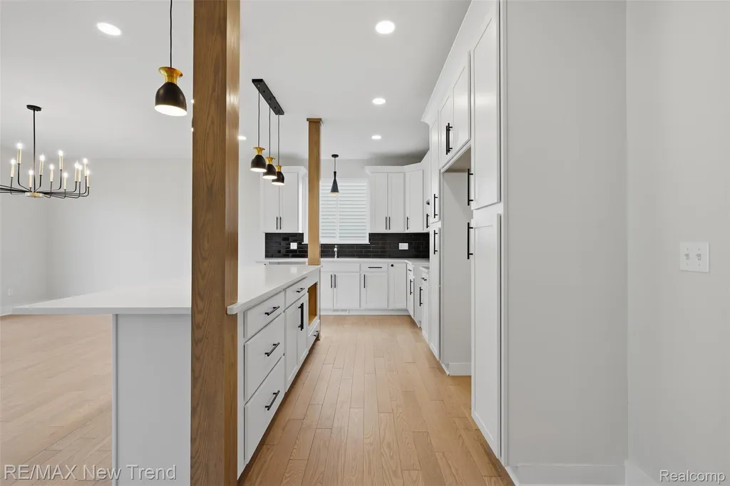 203 Mountain View Lane Milford Village MI 48381