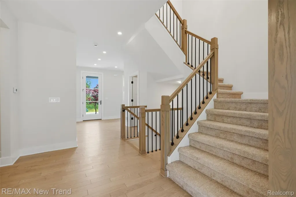 203 Mountain View Lane Milford Village MI 48381