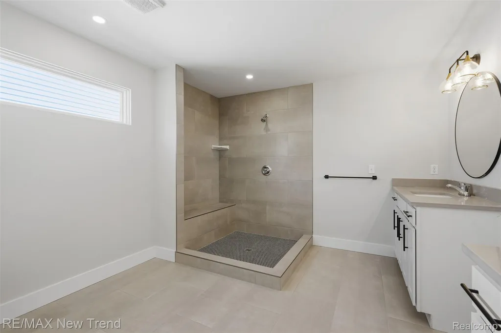 203 Mountain View Lane Milford Village MI 48381