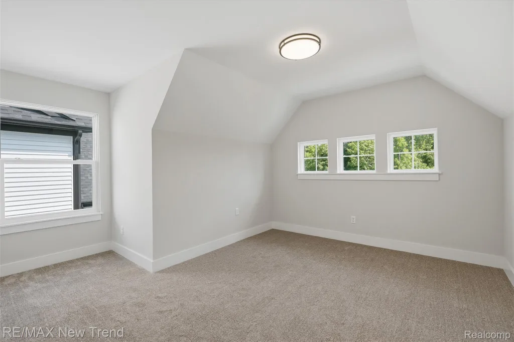 203 Mountain View Lane Milford Village MI 48381