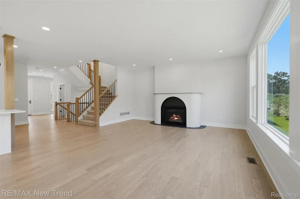 203 Mountain View Lane Milford Village MI 48381