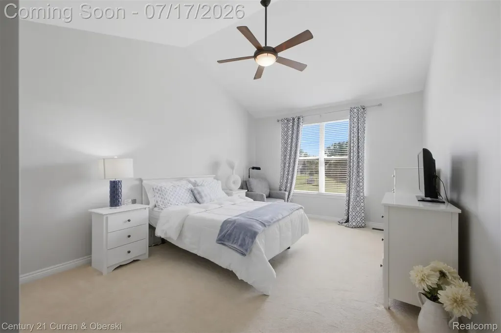 57283 Elk Run W Lyon Charter Township MI 48165