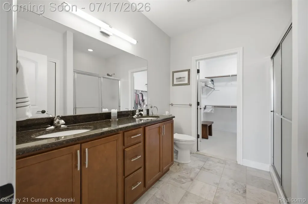 57283 Elk Run W Lyon Charter Township MI 48165