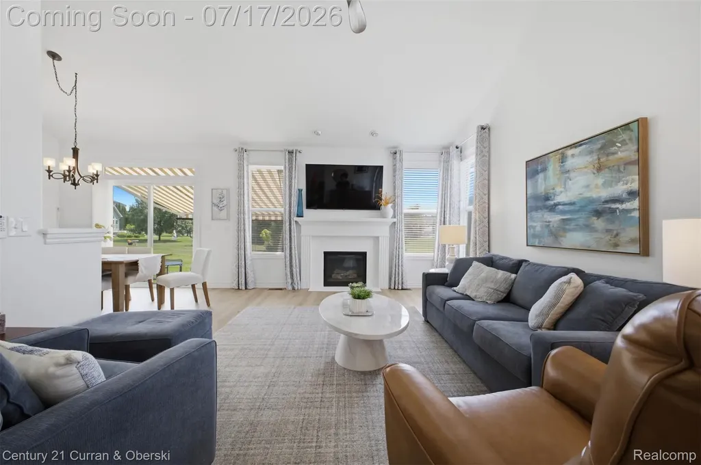 57283 Elk Run W Lyon Charter Township MI 48165