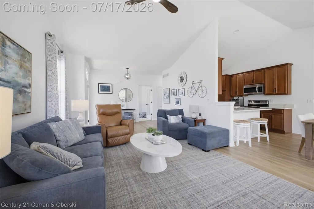 57283 Elk Run W Lyon Charter Township MI 48165