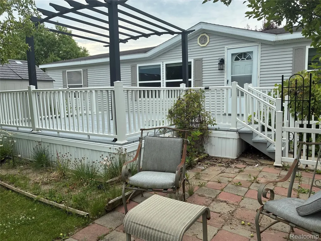 7364 Kings Court Alma City MI 48801