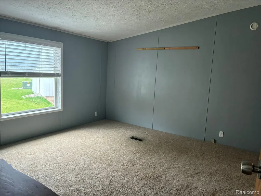 7364 Kings Court Alma City MI 48801