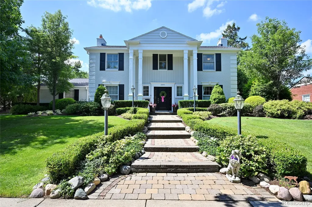 2691 Bradway Boulevard Bloomfield Hills City MI 48301