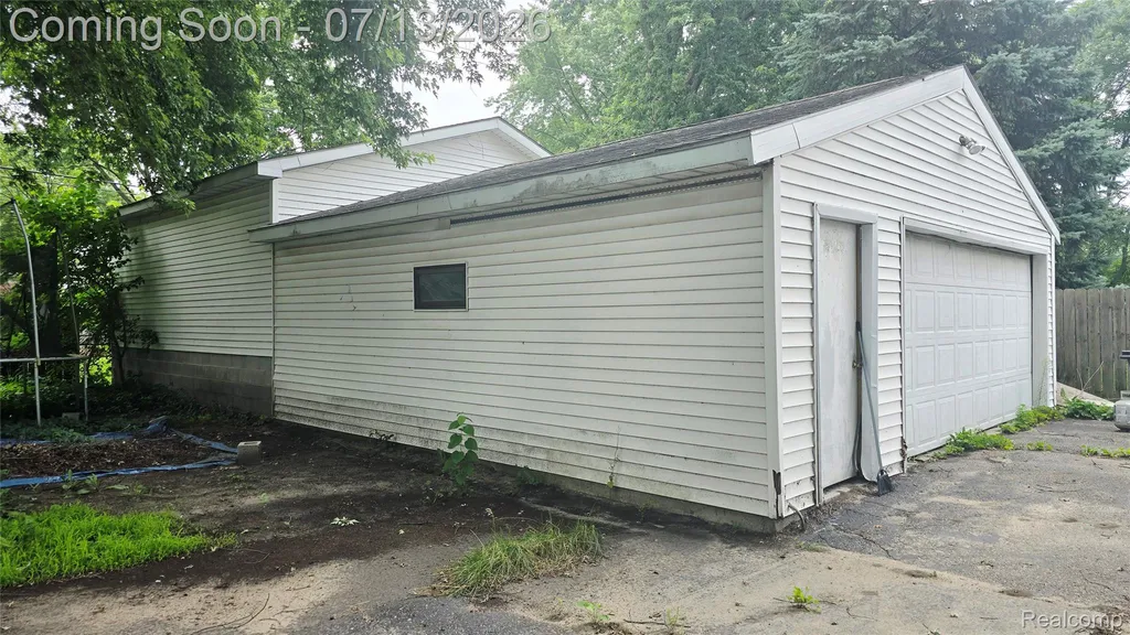 1655 Lyon Street Port Huron City MI 48060