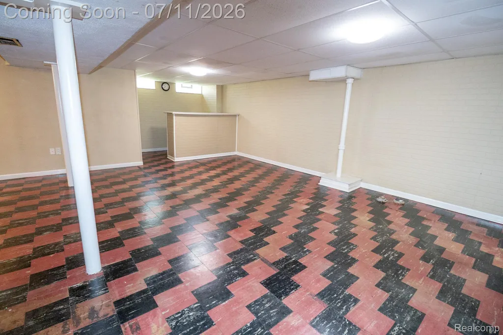 1455 Jeffrey Lane Inkster City MI 48141