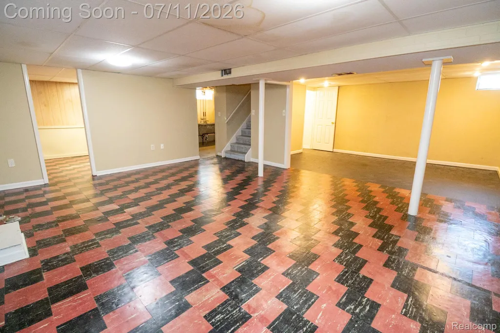 1455 Jeffrey Lane Inkster City MI 48141
