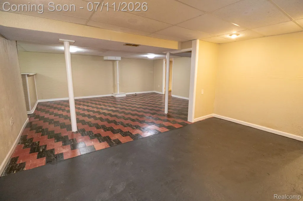 1455 Jeffrey Lane Inkster City MI 48141