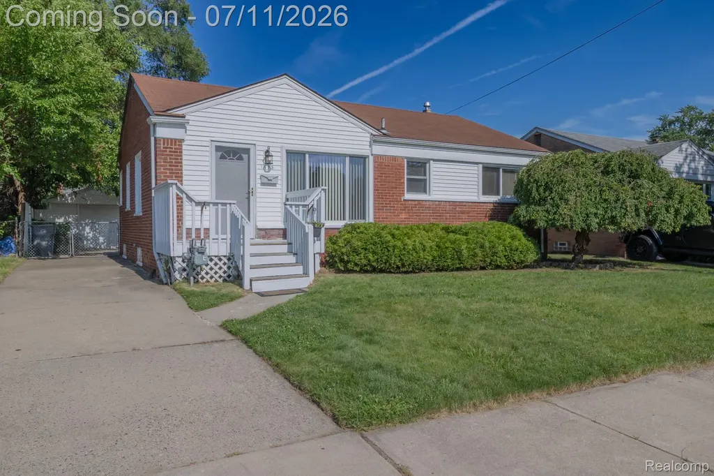 1455 Jeffrey Lane Inkster City MI 48141
