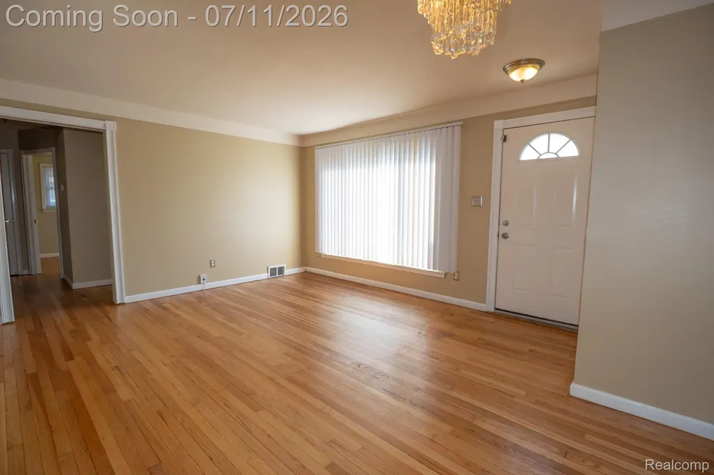 1455 Jeffrey Lane Inkster City MI 48141