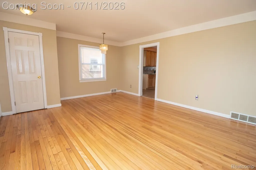 1455 Jeffrey Lane Inkster City MI 48141