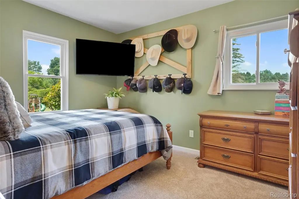6050 Brophy Road Oceola Township MI 48855