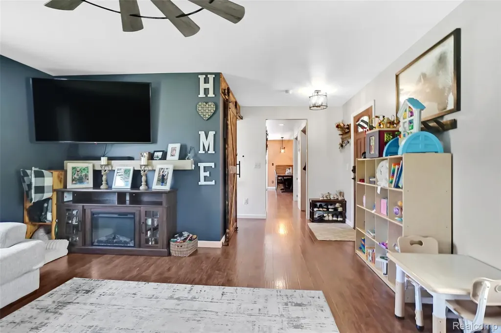 6050 Brophy Road Oceola Township MI 48855