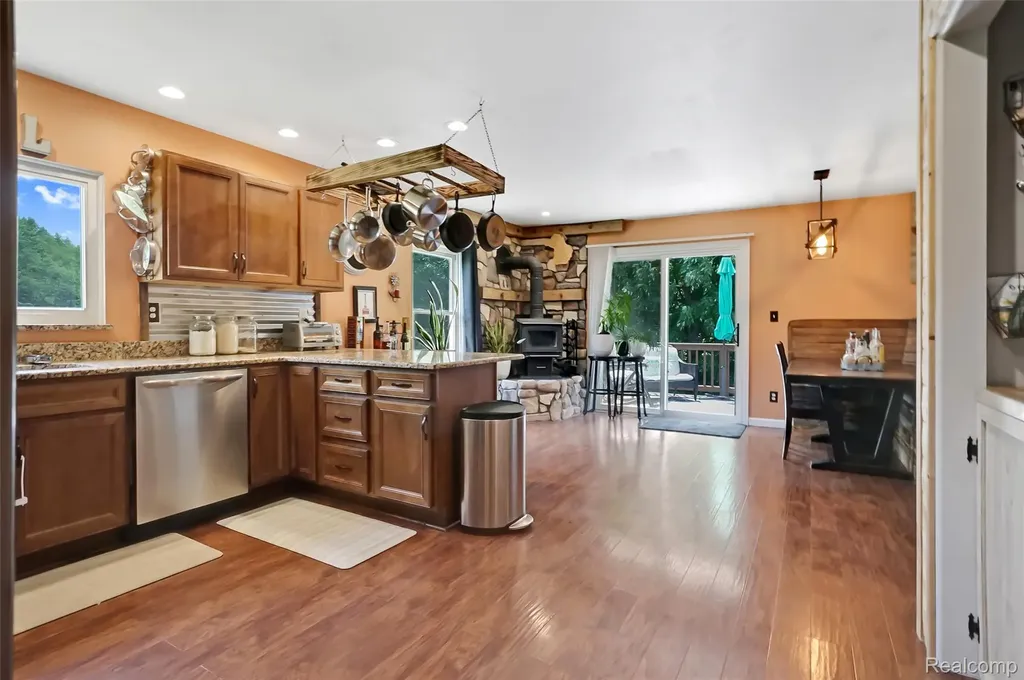 6050 Brophy Road Oceola Township MI 48855