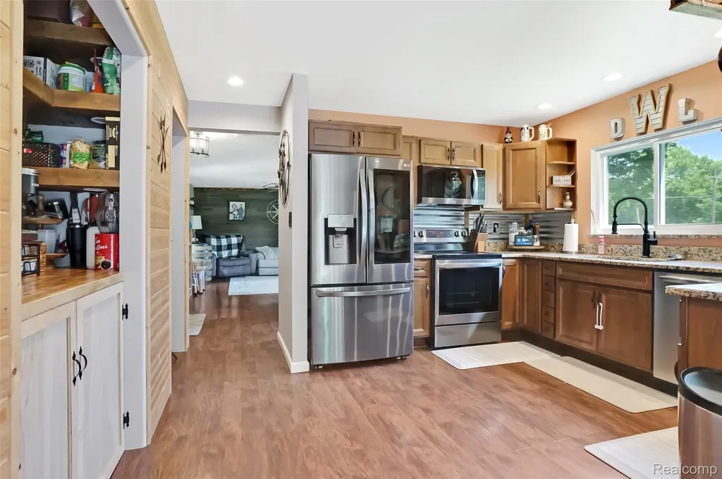 6050 Brophy Road Oceola Township MI 48855
