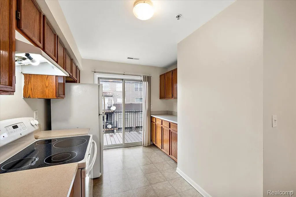 43 Georgetown Court Dearborn City MI 48126
